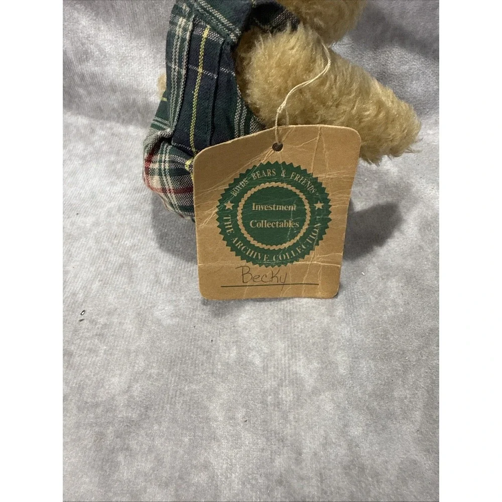 Boyds Bear Becky with Green Plaid Overalls and Hair Bow Tan NTW